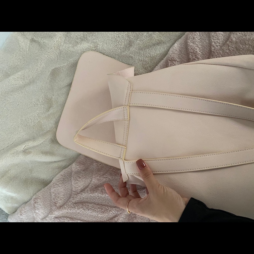 🤍Light Pink PacSun Backpack - Picture 6 of 6